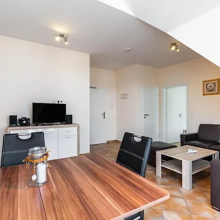 Apartment Schuetzenstr 17 Whg 10 *